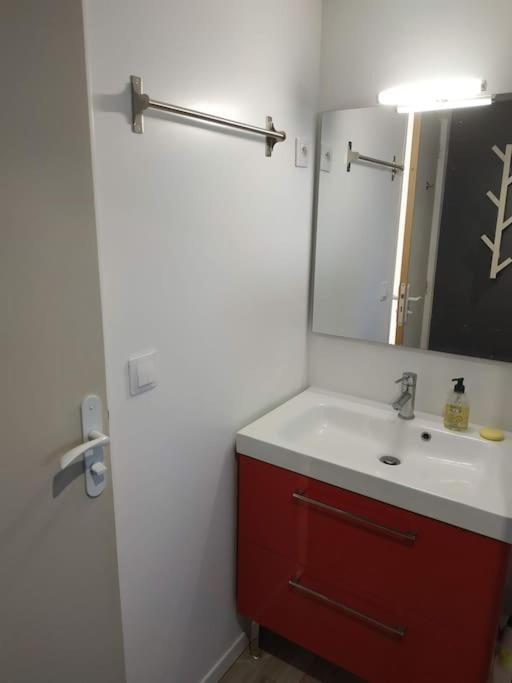 Studio Jacuzzi Prive A 8 Min A Pied De La Plage Διαμέρισμα Λα Σιοτά Εξωτερικό φωτογραφία